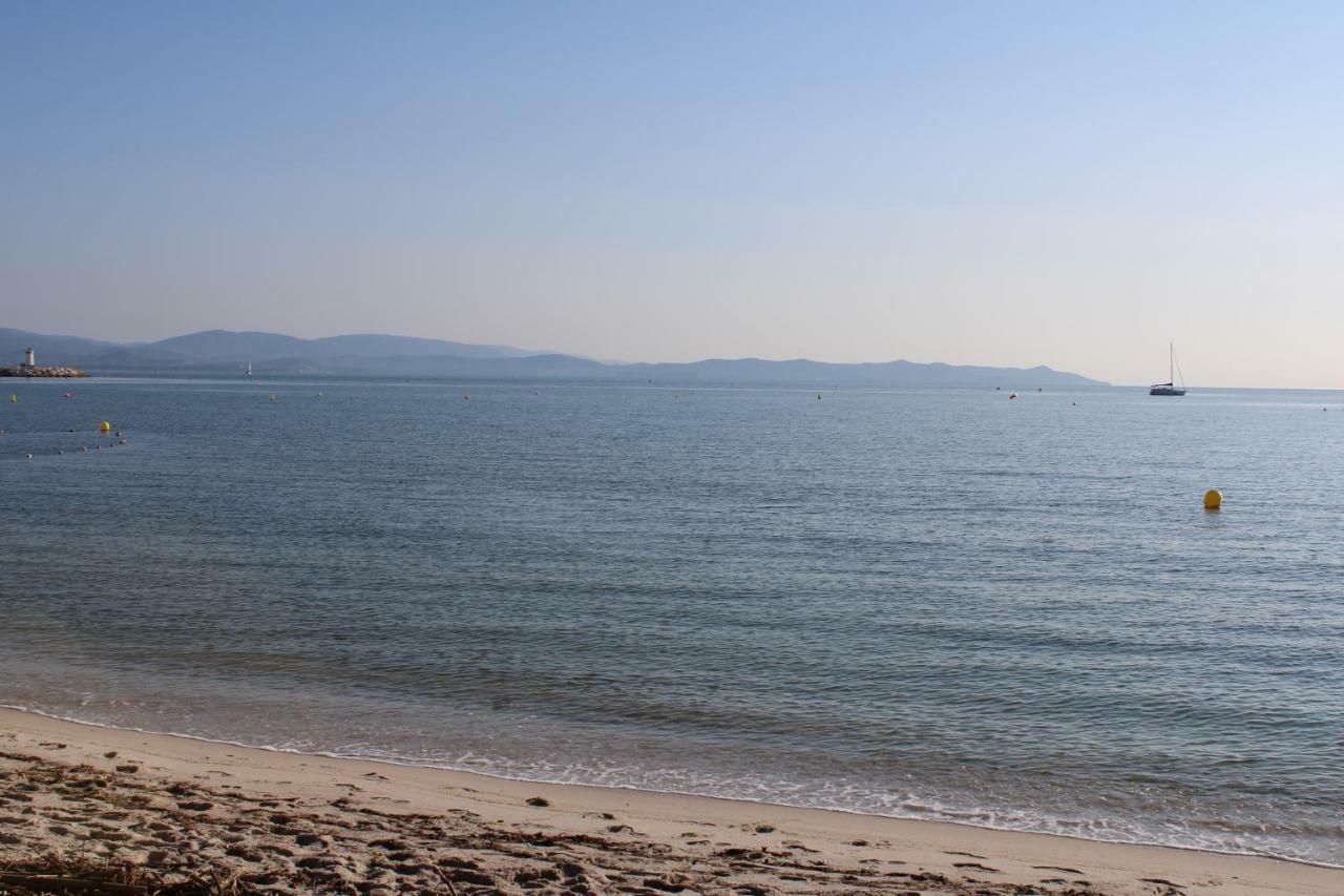 "Les Voiles" Hyeres Apartment Bagian luar foto